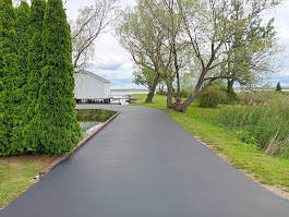 sealcoated driveway